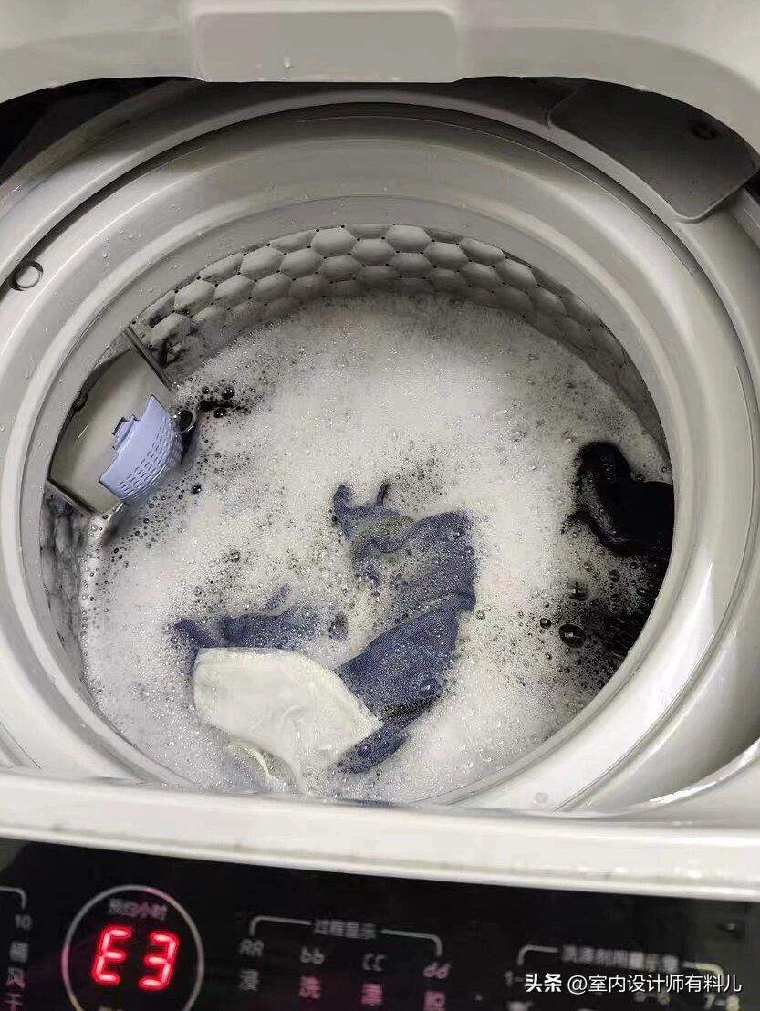 洗衣滚筒买机多少钱_洗衣机买滚筒的好吗_洗衣机千万别买滚筒